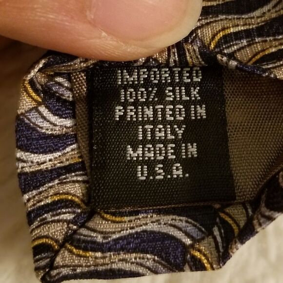 Perry Ellis Portfolio Men's Silk Tie - Picture 3 of 6